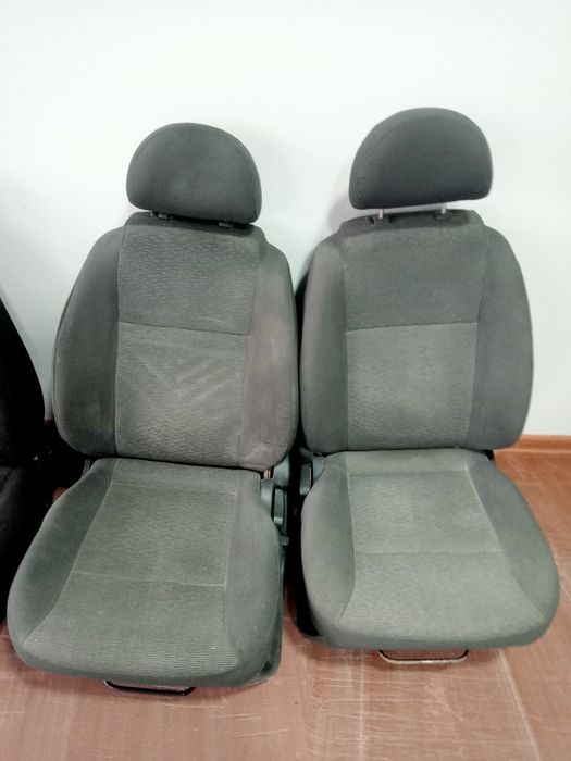 Машина сиденалари