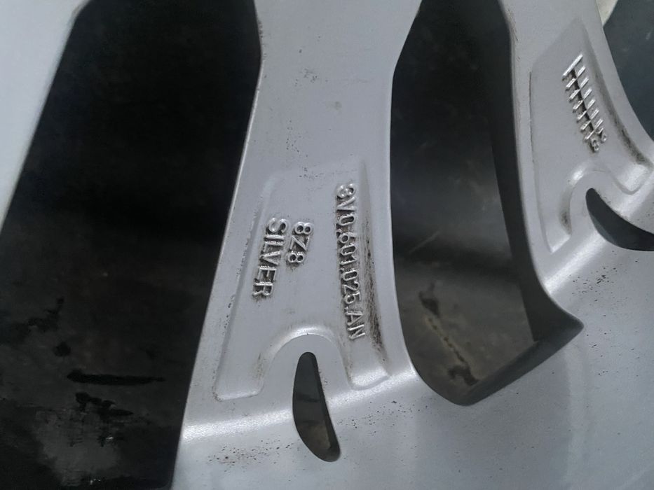 Janta aliaj 18" Skoda Superb 3