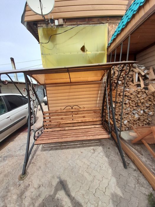 Продам качели  для дома и дачи