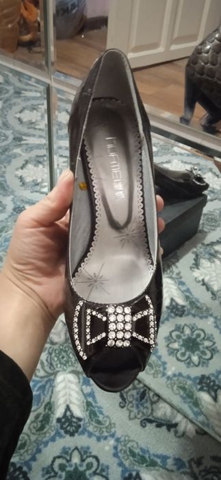 Новый туфли.36размер