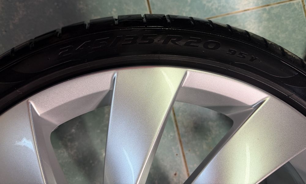 Roti/ jante aliaj R20 originale VW Arteon 245/35/20 Pirelli PZero vara