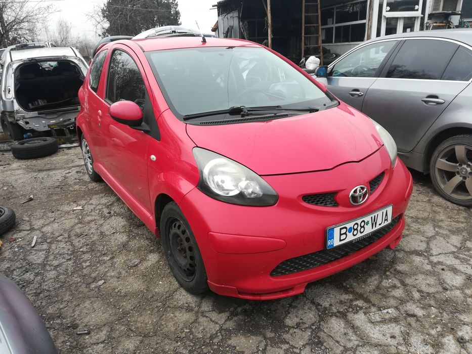 Închiriez auto Toyota aygo pt glovo,Bolt