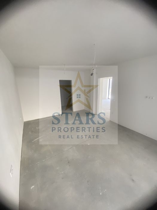 Продава се Тристаен апартамент в Варна, м-т Св. Никола - 200 кв.м за 1224 €/кв.м - Снимка #10