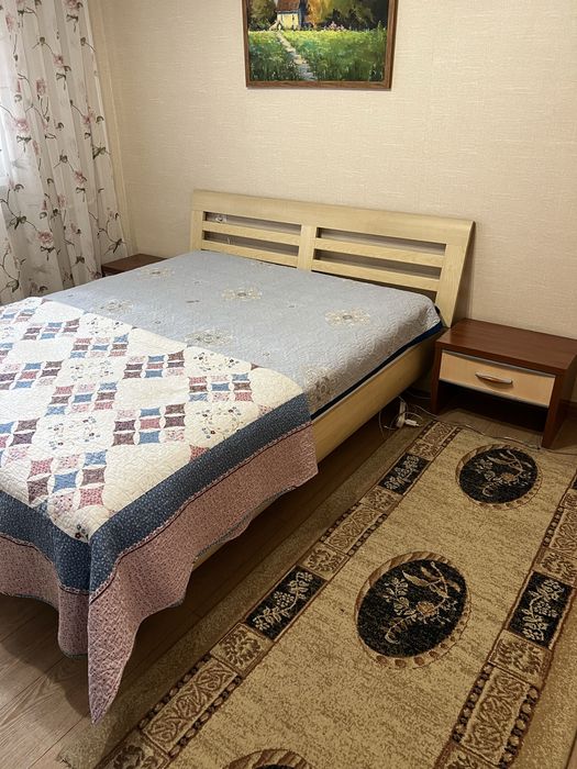 Спальный гарнитур б/у