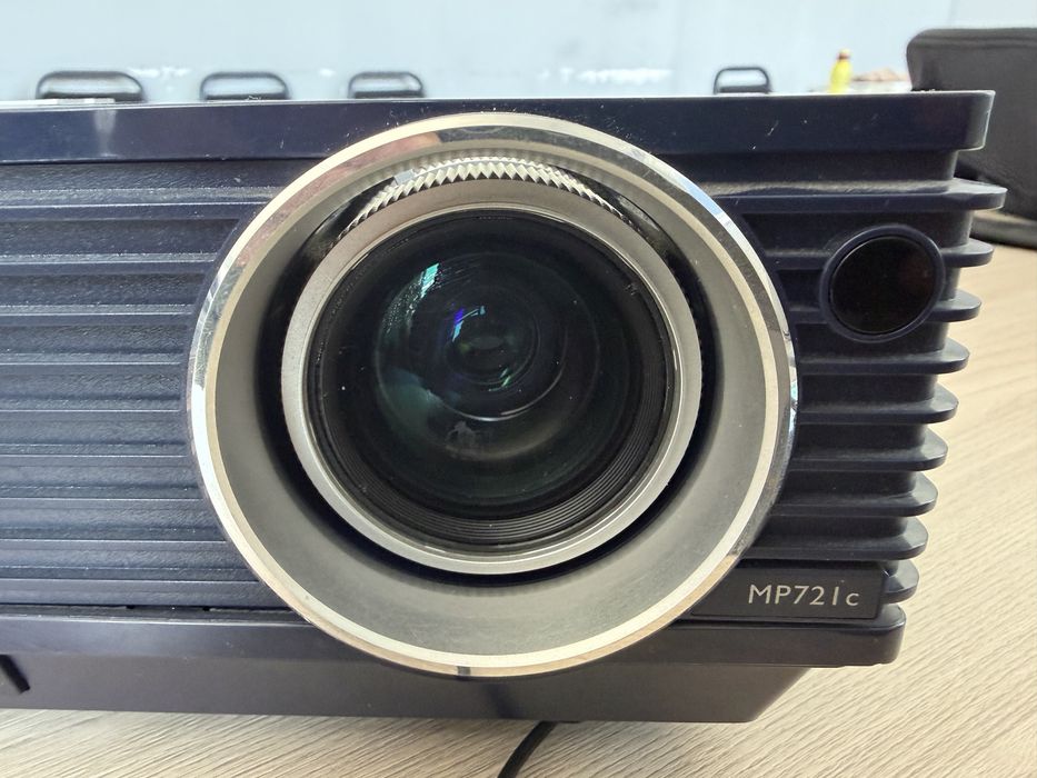 Проектор Benq MP721C б/у