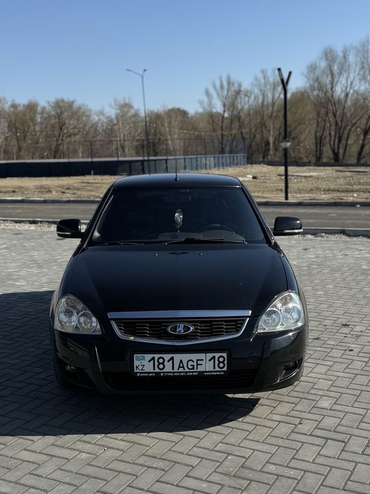 Продам Ладу Приору 2015