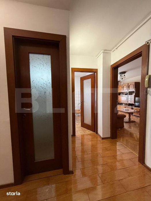 Apartament 3 camere, 69 mp, decomandat — fotografia 1
