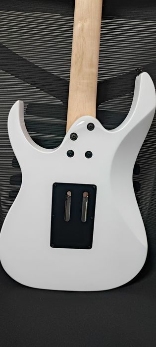 Продам Ibanez RG 450 DXB