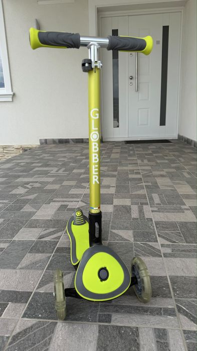 Trotineta Globber PRIMO Foldable Lights ca noua