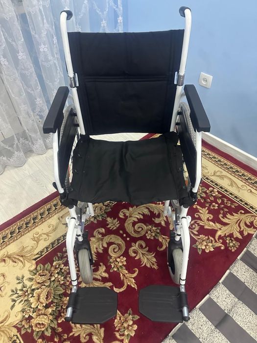 Инвалиндная коляска