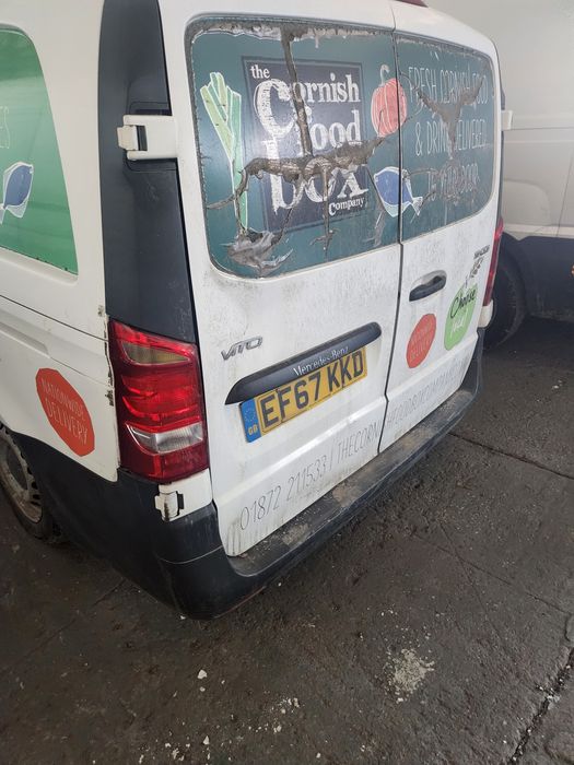 Bară spate uși spate Mercedes Vito