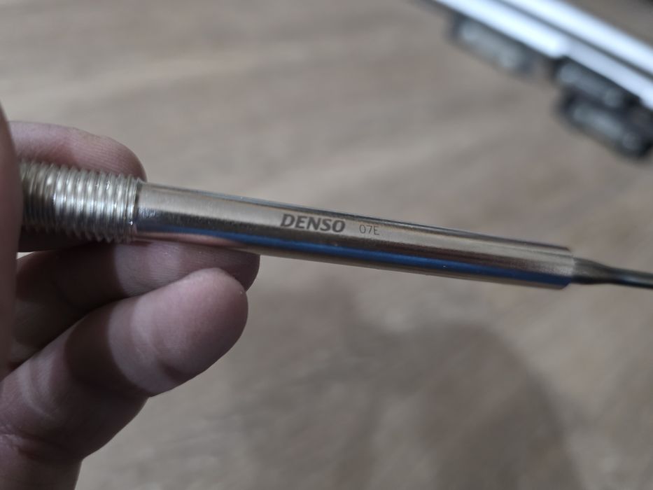 Свеча накаливания denso dg245