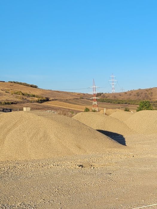 Vand Nisip,Betoane concasate,Sorturi,Beton semiuscat, Piatra de carier