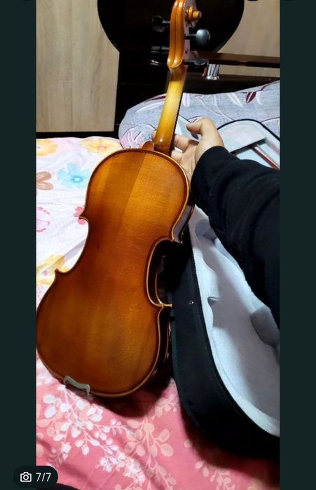 Vând Vioară pentru începători cat si pentru cei profesioniști