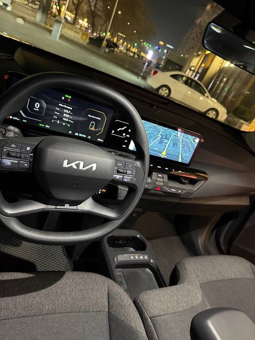 EXUINOX. Kia Ev 5 light 530 km