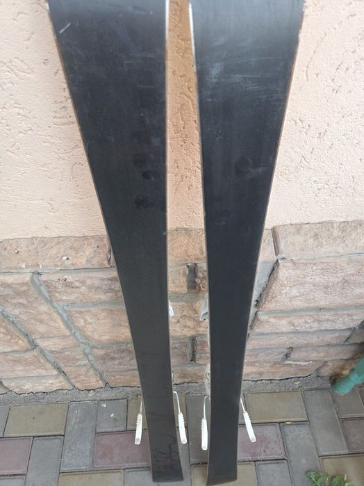 Продам лыжи ELAN с ботинками BIWEC для девочки