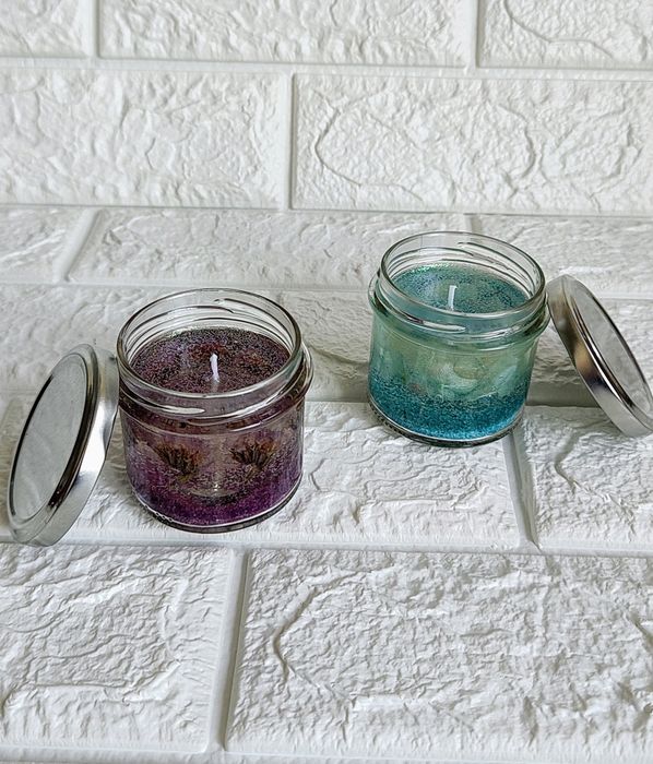 Ръчно изработени ароматни свещи.