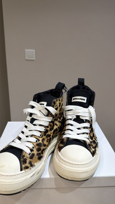 Dsquared кецове 37 номер