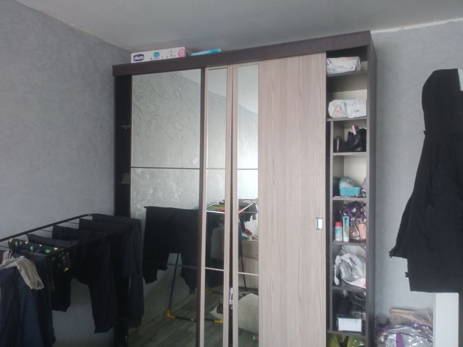 Продам шкаф купе