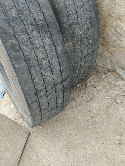Продам шины грузовые
