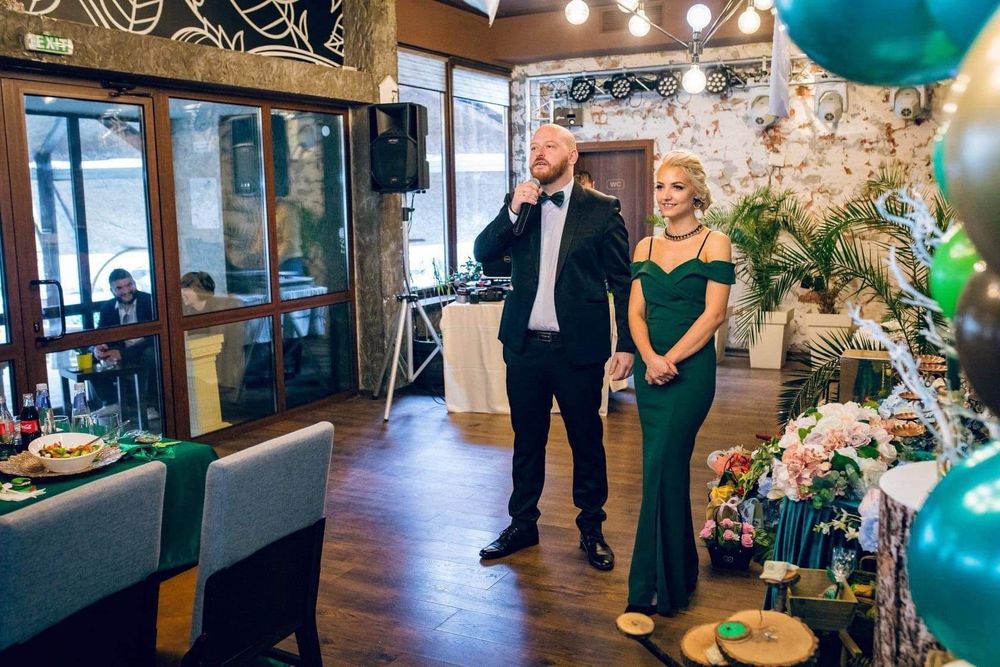 Рокля за повод или не :)