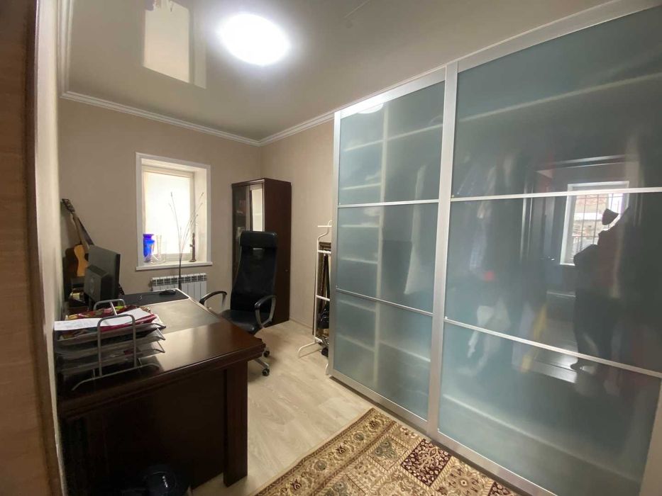 Продам коттедж в Военном гродке