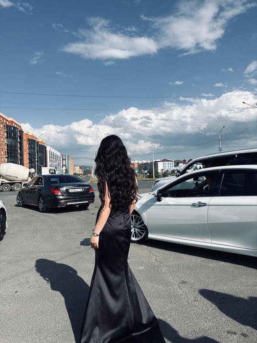 Продаем вечернее платье