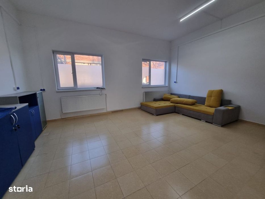 Spatiu pentru birouri de inchiriat, 114 mp - Zona Industriala