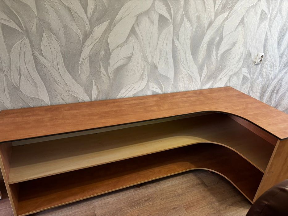 Продам мебель полки