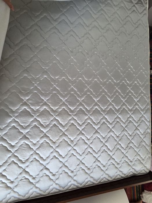 Спалня с матрак 140/190