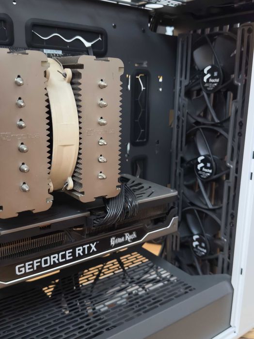 Геймърски/работен компютър - i9 9900K / RTX 3090 24GB / 64GB RAM