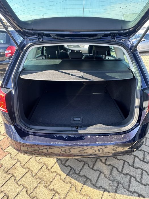 VOLKSWAGEN Golf 0 — imagine 5
