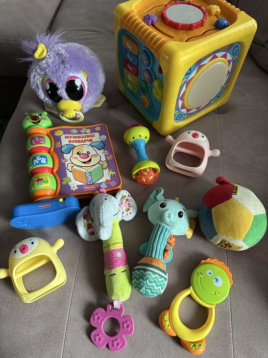 Сет бебешки играчки