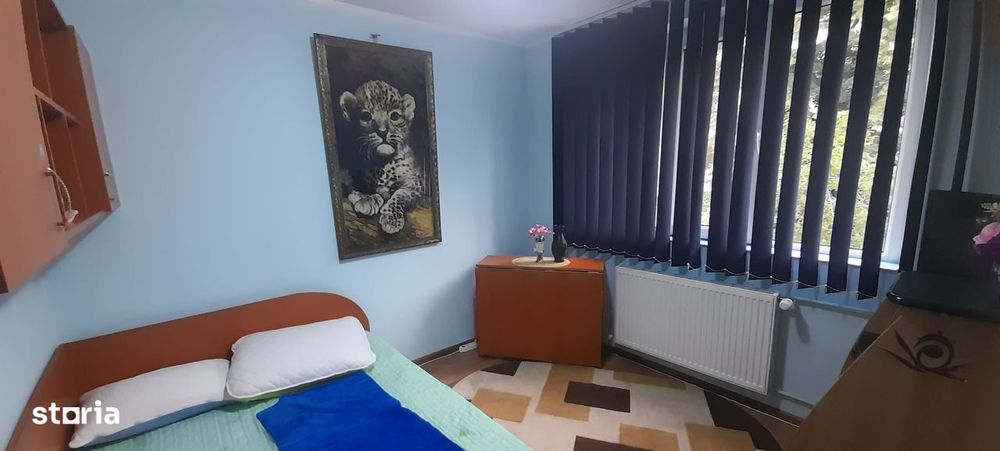 3 camere zona OZANA,metrou 1 decembrie 1918 la 10 min