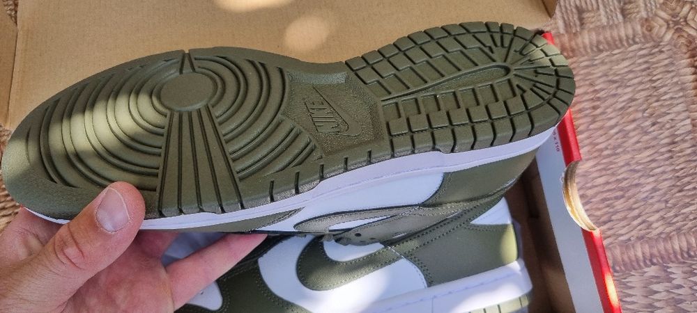 Маратонки w nike dunk low/ 42 ном.