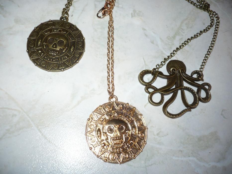 медальон 'Карибски пирати' , 'бързи и яростни'