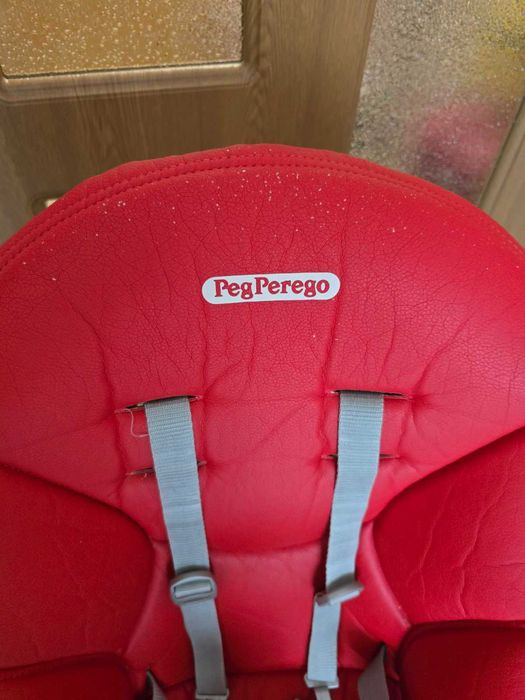 Продавам детски стол за хранене Peg Perego - Използван