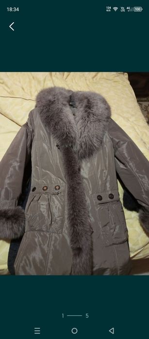 Продам куртку женскую