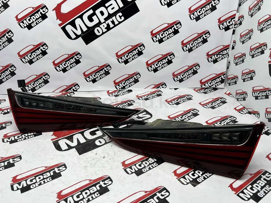 Фонари в крышку багажника Lexus ES 2018-н.в