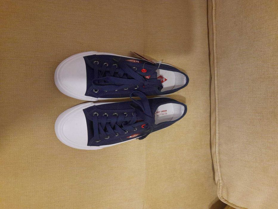 Дамски кецове LEE Cooper-нови