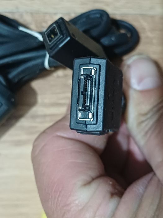Cablu video date AV camera Sony. Este testat