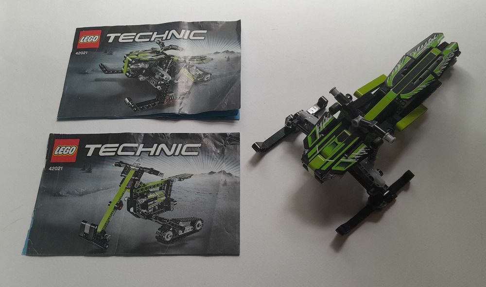 Lego Technic 42021 Snowmobile