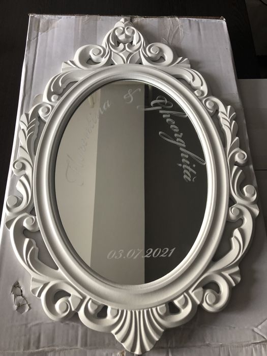 Oglinda de mireasa personalizata gravata  cu numele  si data nunti