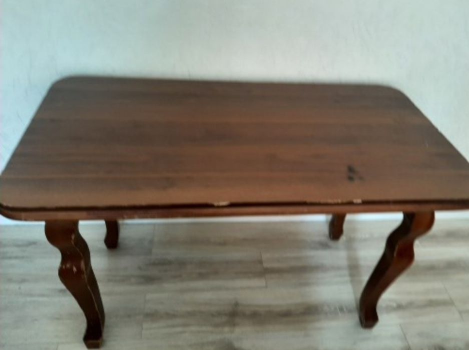 Стол сатылады Продается