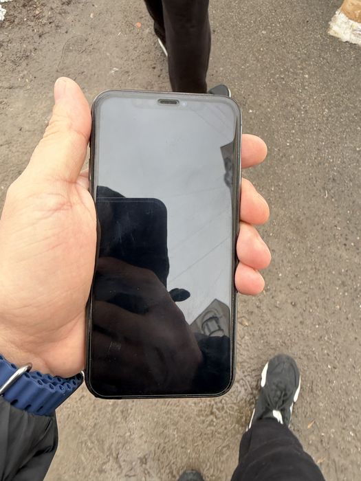 Айфон 11 про 64 гб