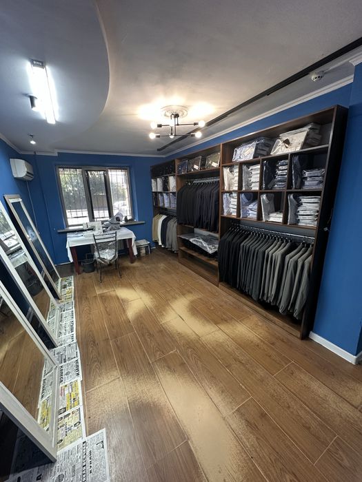 Продаётся мебель для магазина одежды