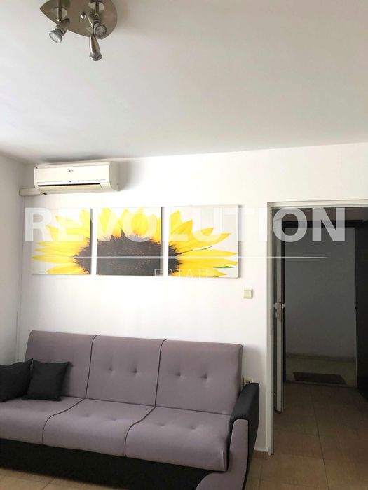 Дава се под наем Офис в Варна, Погреби - 20 кв.м за 250 € - Снимка #2