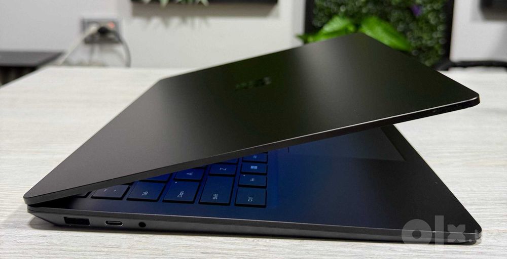 Microsoft Surface Laptop 5 13.5 2K IPS (НЕ СЕНСОР) I7-1265u 16GB/256GB