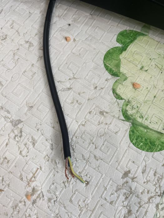 Продам отличный плиту срочно !!!