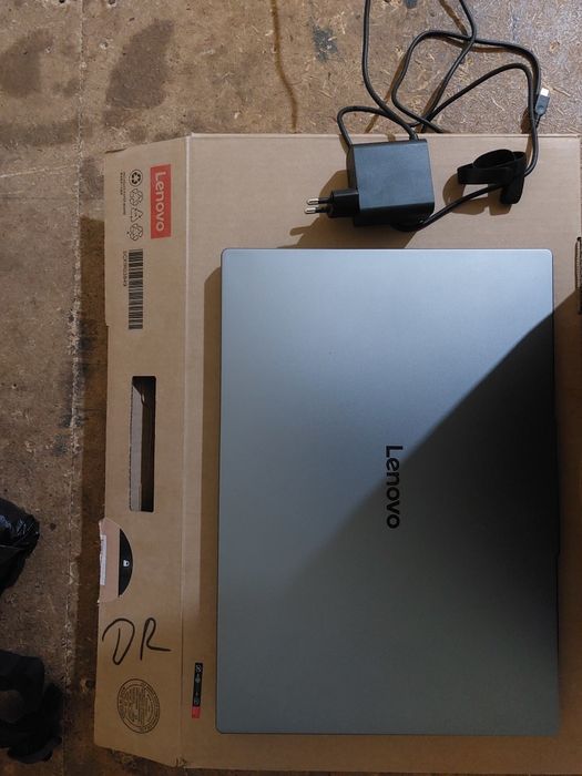 Ноутбук Lenovo IdeaPad